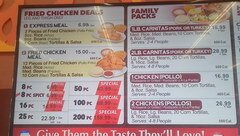 Straßenessen in den USA, Mittagessen mit Huhn[p].
[p]fastfood15.