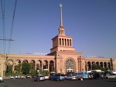 Armenischer Verkehr, Bahnhof Eriwan