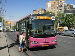Transport en Arménie, Bus de ville