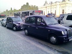 Transport à Bakou, Taxi de l'aéroport