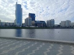 Que voir à Minsk, Promenade le long de la digue 