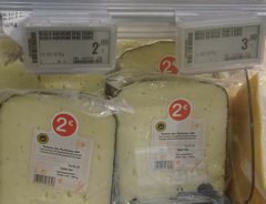 Lebensmittelpreise in Belgien in Brüssel, Käse im Supermarkt