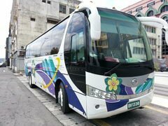 Transport au Brunei, Bus pour la Malaisie (Miri)