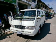 Autobus au Cambodge, Sihanoukville, Minivan Sok Lim à Kampot