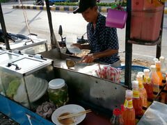 Kambodschanisches Straßenessen, Pad Thai gebraten
