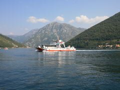 Transport au Monténégro, Ferry Herceg Novi - Kotor