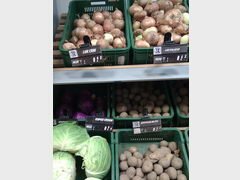 Lebensmittelpreise in Montenegro, Zwiebeln, Kohl, Kartoffeln
