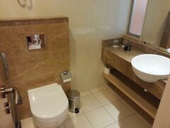Billiges Hotel in Dubai, WC und Badezimmer