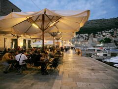 Preise im Restaurant Dubrovnik (Kroatien), Restaurant am Meer
