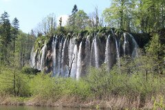 Lacs de Plitvice en Croatie, De belles chutes d'eau inhabituelles 