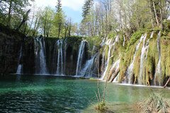 Plitvicer Seen in Kroatien, Schöne Aussicht auf Wasserfälle