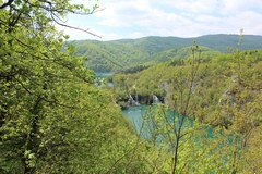 Lacs de Plitvice en Croatie, Vue des lacs depuis une certaine hauteur 