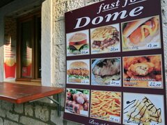 Essen im Freien in Trogir und Split (Kroatien), Schnellrestaurants