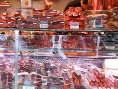 Alimentation en Espagne, jamon et salami espagnol