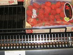 Lebensmittelpreise in Barcelona, Spanien, Erdbeeren