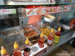 Frices de cuisine de rue en Chine à Guangzhou, boulettes de viande