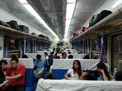 Öffentliche Verkehrsmittel in China Guilin, Im Inneren des Zuges