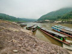Wassertransport in Laos, Pakbeng Pier