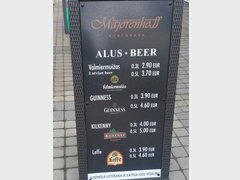 Lebensmittelpreise in Jurmala, Bier in einer Bar