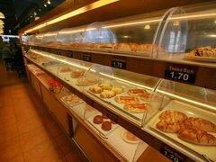 Malaysia, Borneo, Kota Kinabalu, Bäckereipreise
