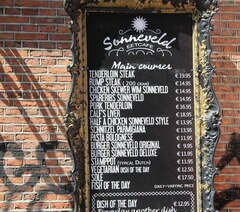 Lebensmittelpreise in Amsterdam in den Niederlanden, Preise im Cafe-Restaurant