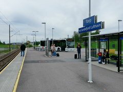 TORP Flughafen in Sanefjord (Norwegen), Torp Bahnhof