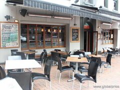 Prix des restaurants à Wellington, Café dans une rue piétonne de Wellington