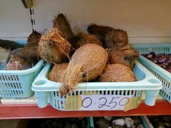 Lebensmittelpreise in Oman, Kokosnüsse