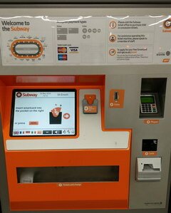 Glasgow Underground in Schottland, Fahrkartenverkaufsautomat