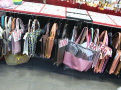 Bangkok, Thailand, Handtaschen für Frauen