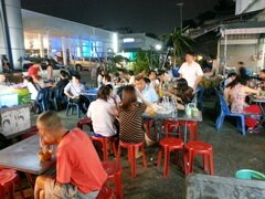 Thailand,Chiang Mai, Lebensmittelpreise, Straßencafé für Einheimische