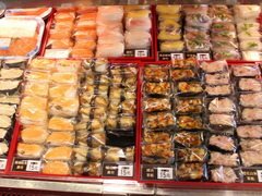 Taiwan Food Preise, Brötchen & Sushi im Laden
