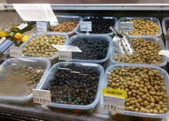 Lebensmittelpreise in Antalya Geschäfte in der Türkei, Oliven