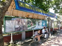 Vietnam, Dalat Verkehr, Bushaltestelle