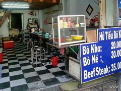 Vietnam, günstiges Essen in Nha Trang, Cafés für Einheimische und Lebensmittelpreise