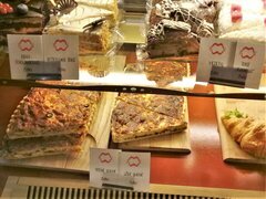 Prix dans un café à Tallinn, Gâteaux et tartes