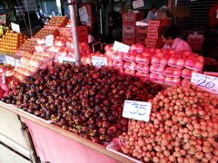 Thailand,Chiang Mai, Marktpreise für Obst, Longhong und Mangostan