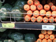 Lebensmittelpreise in Hua Hin, Thailand, Verkaufen von Gemüse